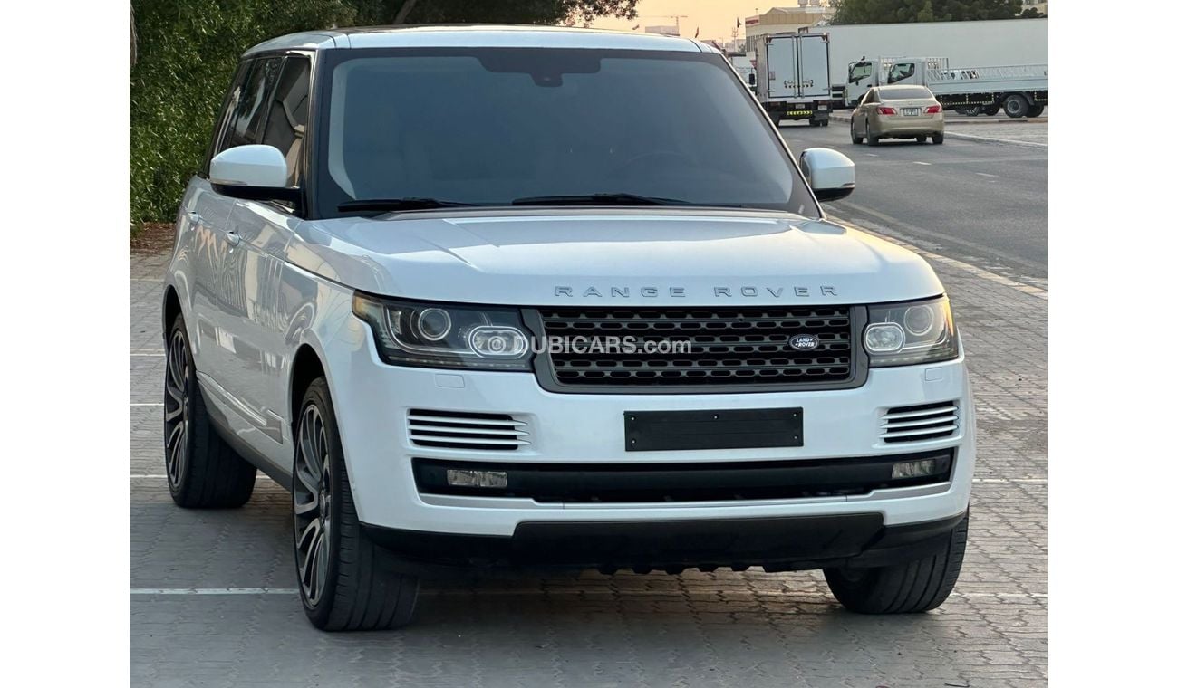 Land Rover Range Rover Range Rover Vogue 2013 V8   Price : 78.000 dirhams  mileage : 162.000 km  Gulf specifications Beige