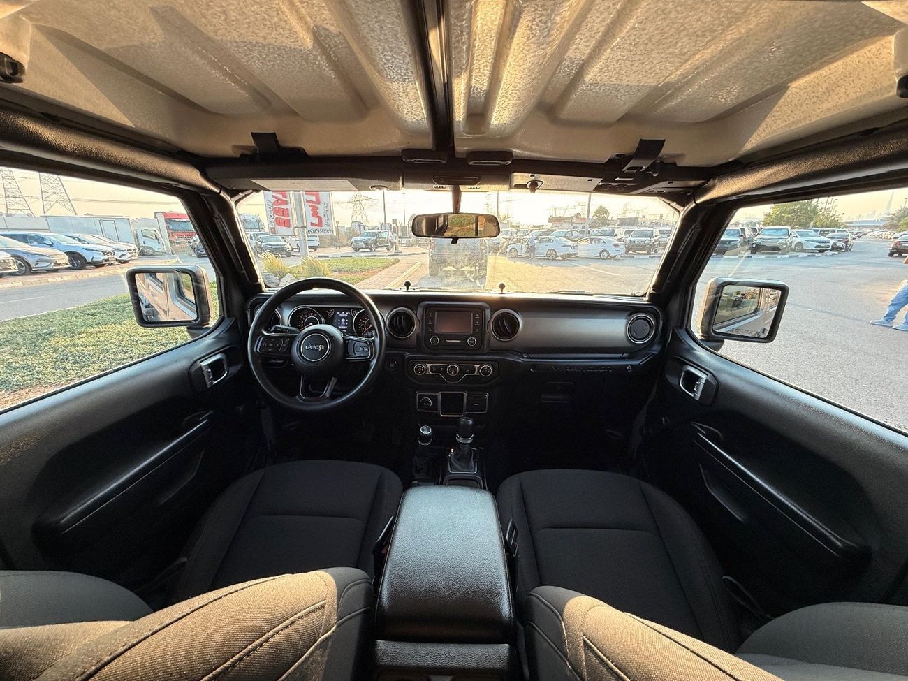 جيب رانجلر Unlimited Sport 3.6L A/T