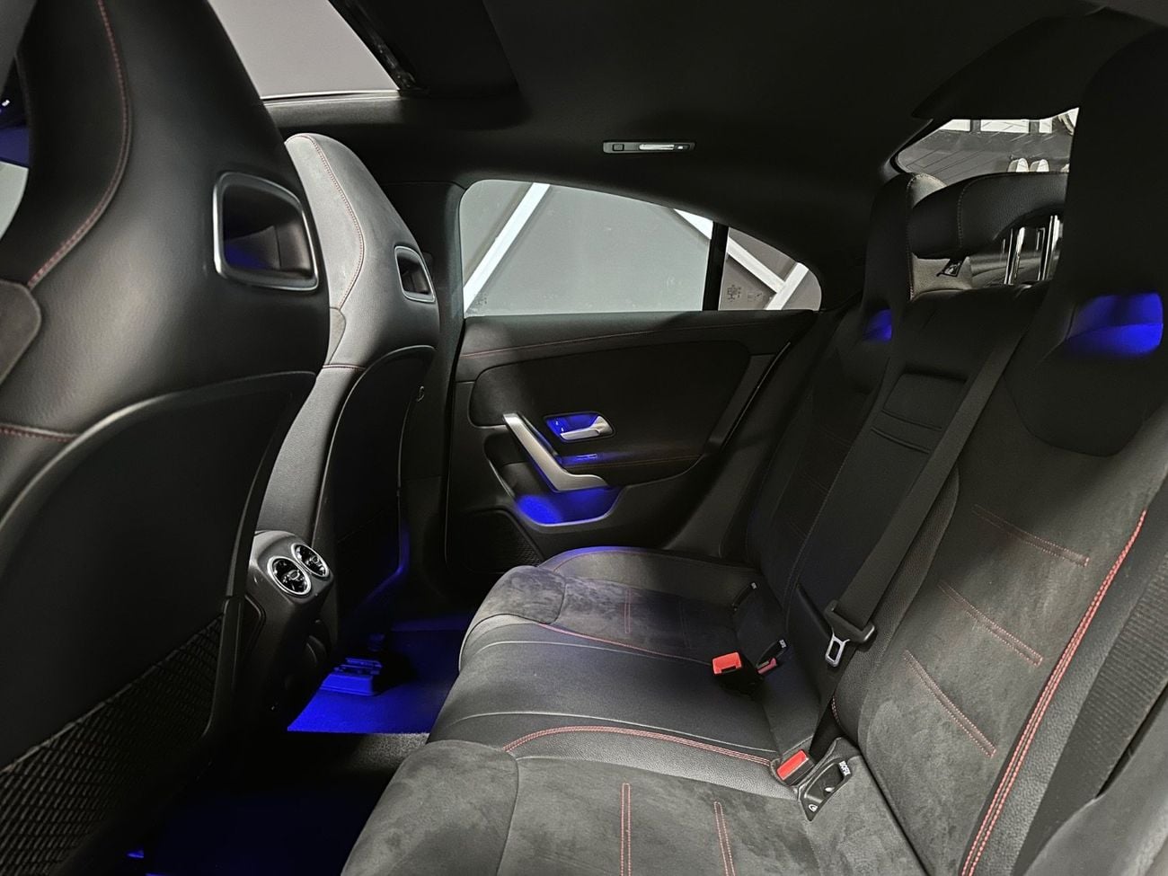 مرسيدس بنز CLA 250 4MATIC