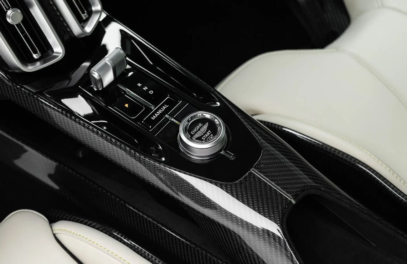 أستون مارتن Valhalla 4.0L V8 Twin-Turbo Engine + eMotors | Warranty