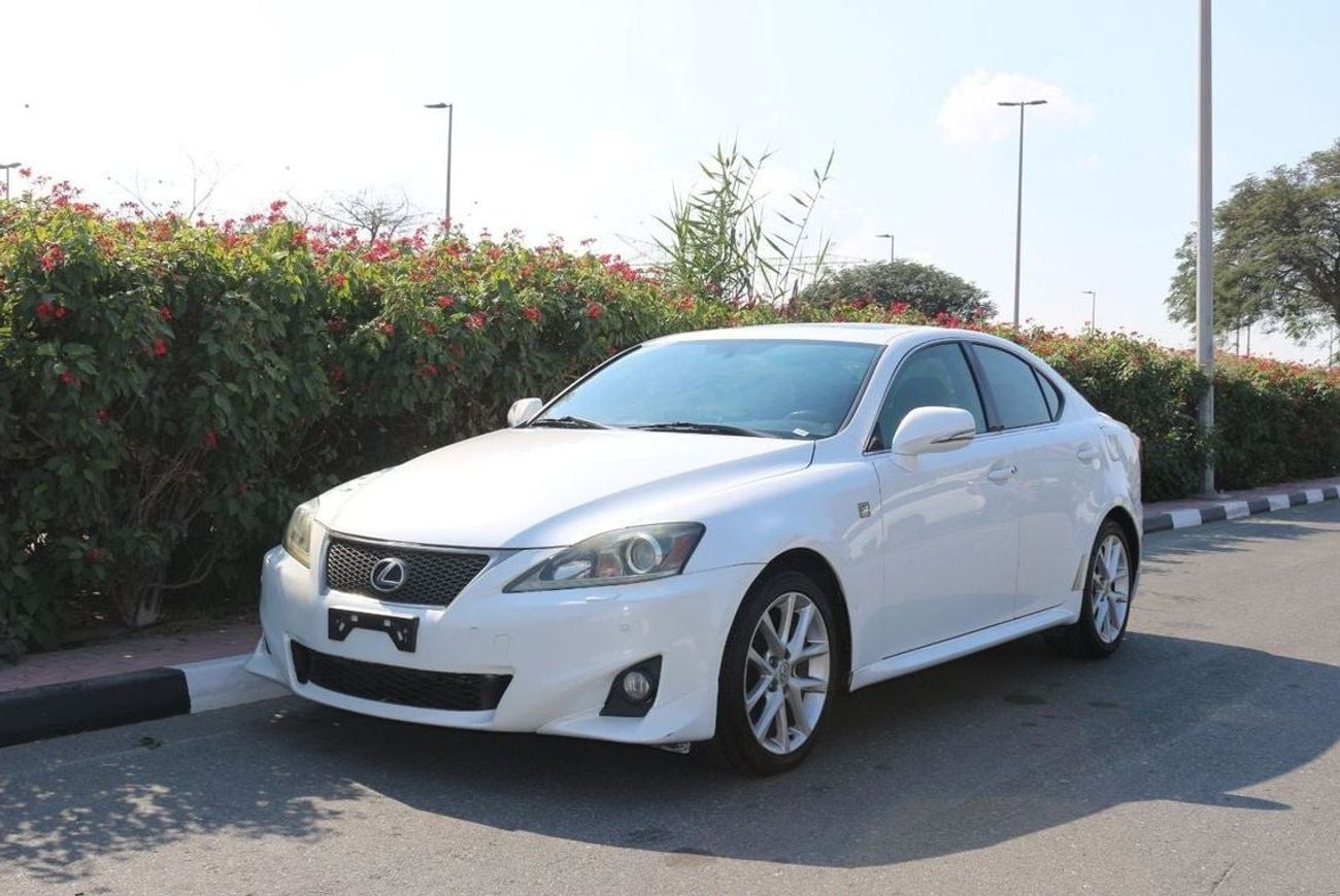 Lexus IS300 Lexus Is 300 F sport  Gulf space Full options model 2012