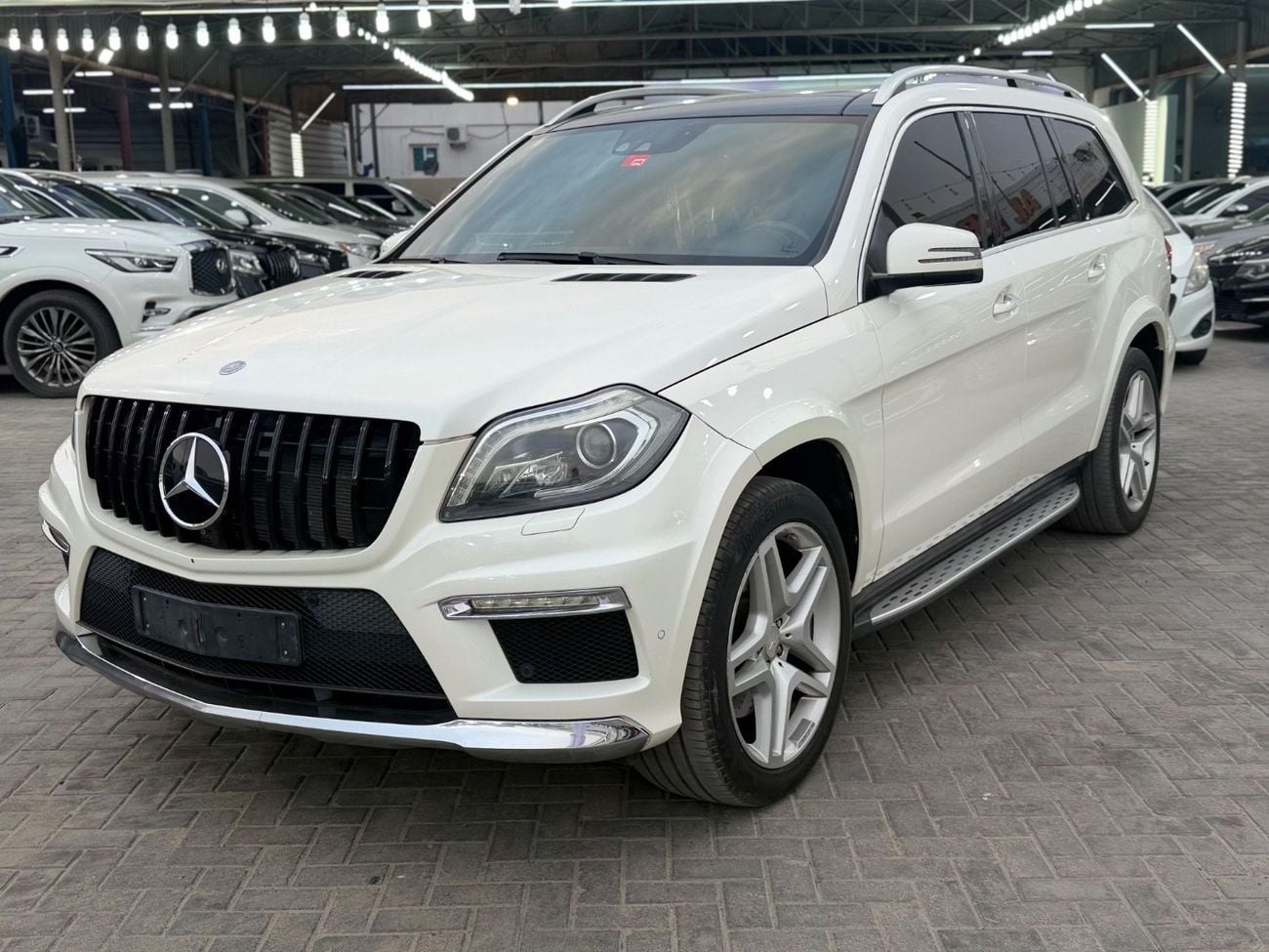 مرسيدس بنز GL 500