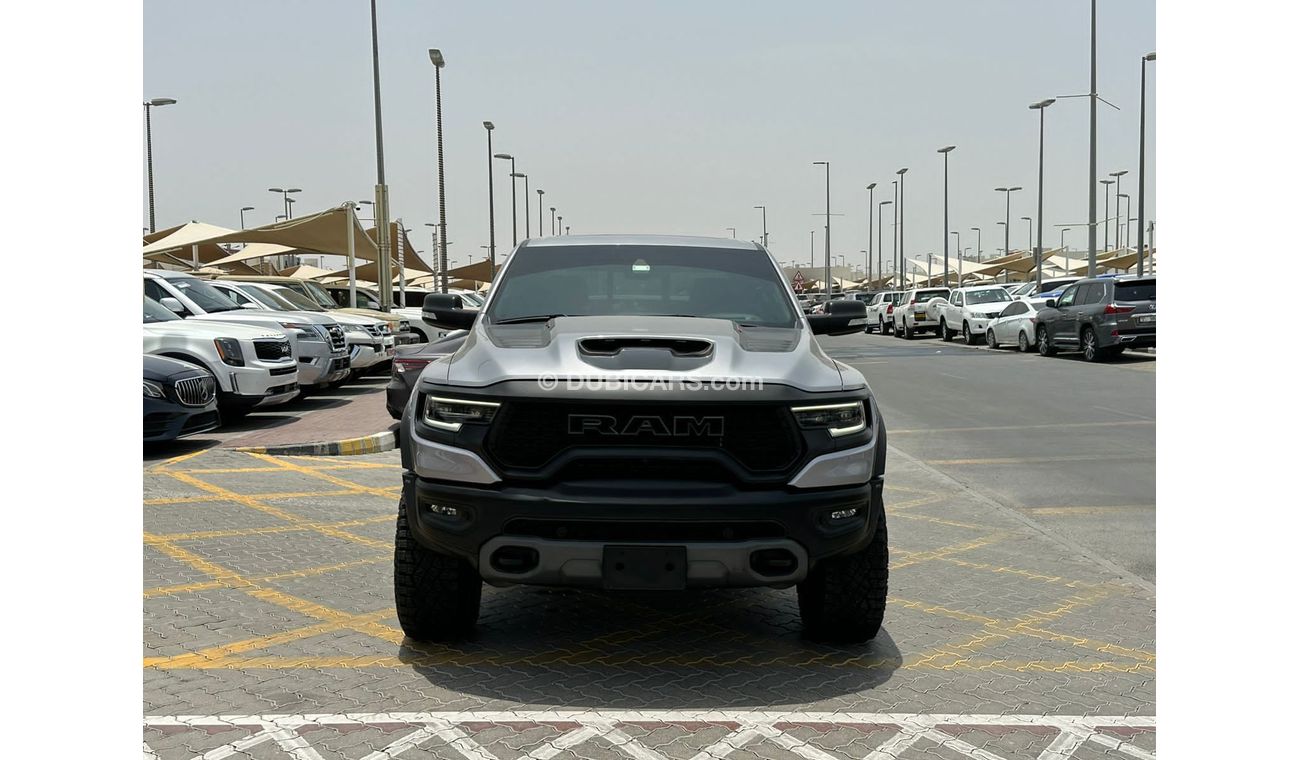 RAM 1500 TRX 6.2L