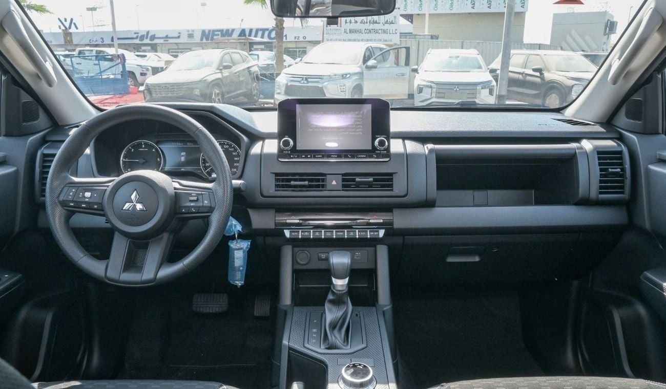 Mitsubishi L200 Brand New Mitsubishi L200 For Export 2024 2.5L Diesel GLX Grey/Black | A/T | Euro 4 | 4WD | L200-GLX