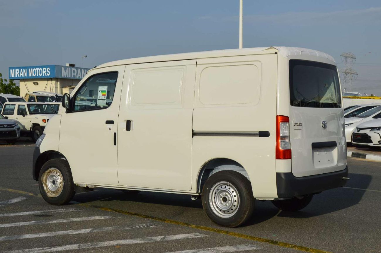 تويوتا لايت آيس TOYOTA LITE ACE 1.5L RWD 5DOOR 2025