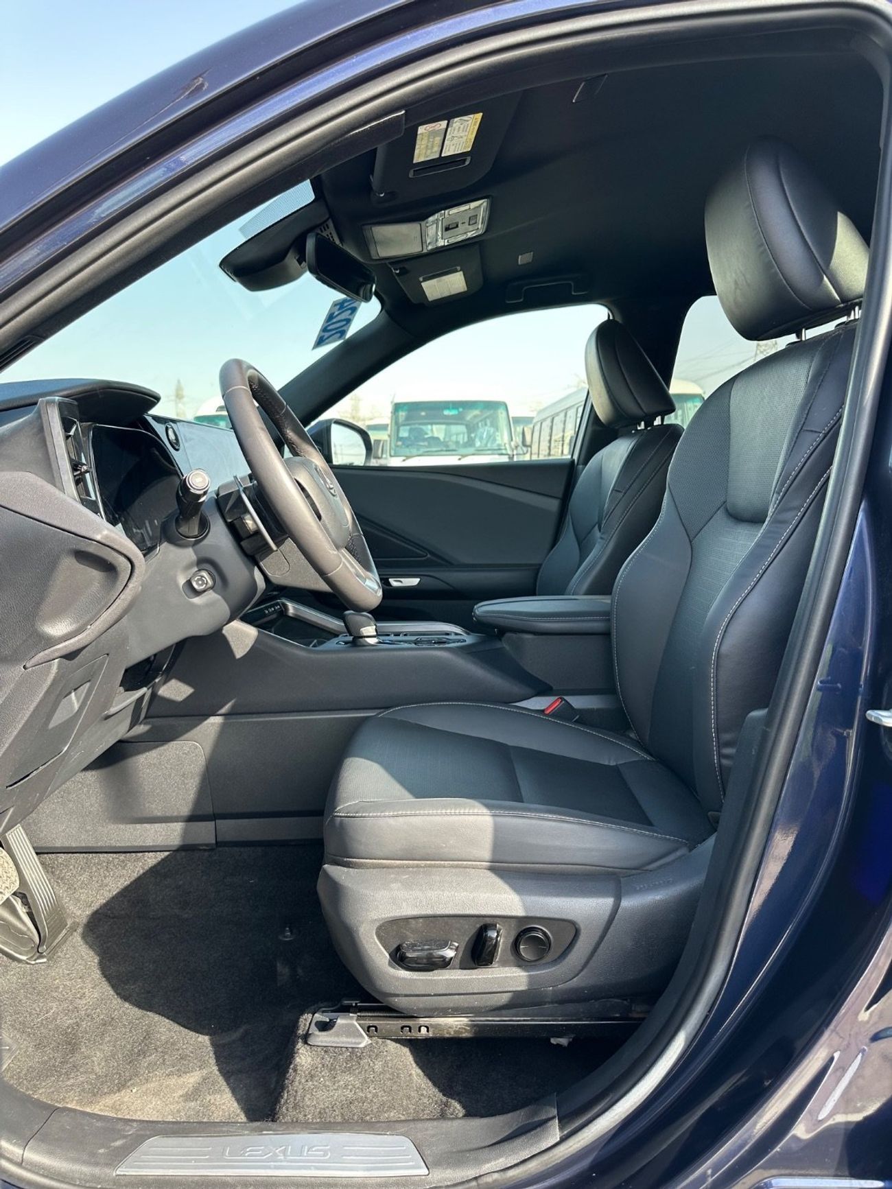 Lexus TX 350 Premium AWD 2.4