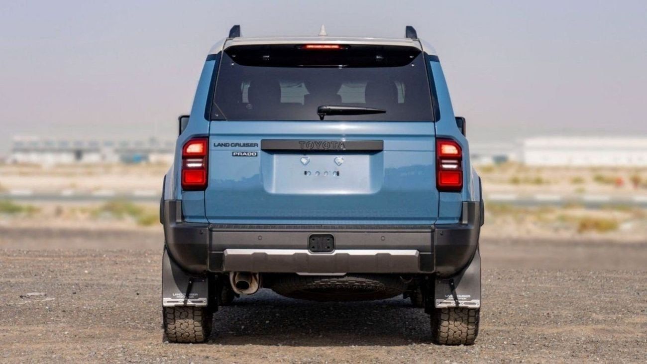 Toyota Prado TOYOTA PRADO 250 2.8D AT FIRST EDITION MY2025 – BLUE & GREY ROOF