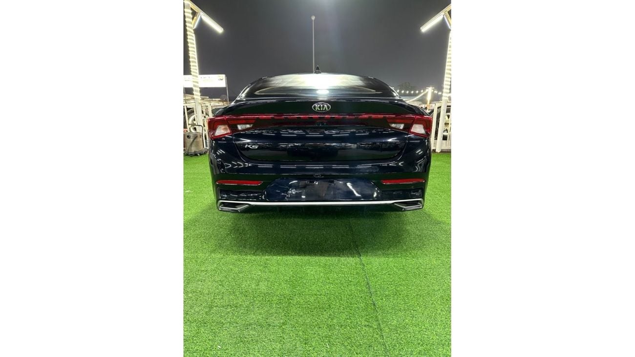 كيا K5 كيا K5 2021 بمحرك سعة 1.6 تيربو السيارة بحالة ممتازة قليلة الأضرار
