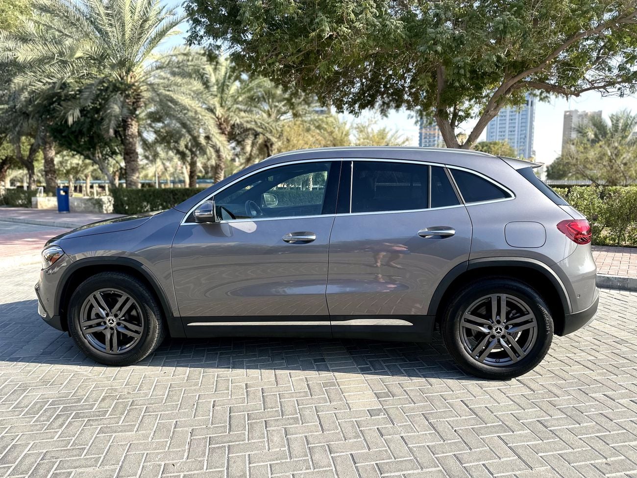 مرسيدس بنز GLA 250 4MATIC
