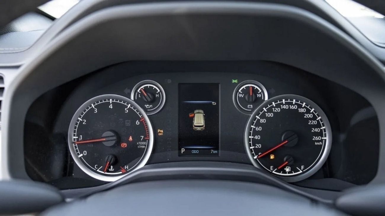 تويوتا لاند كروزر (LHD) TOYOTA LAND CRUISER LC300 GXR 4.0P AT MY2025– GREY