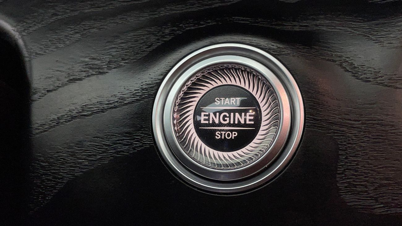 Mercedes-Benz E300 AMG LINE 2 | Zero Down Payment | Free Home Test Drive