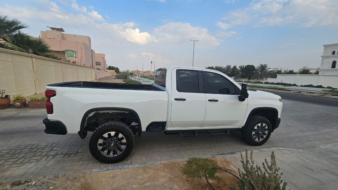 شيفروليه سيلفارادو HD 2500, 6.6L Gasoline