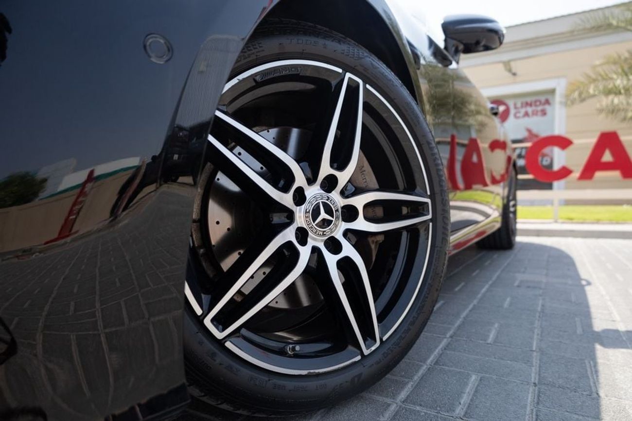 مرسيدس بنز E200 Mercedes-Benz E200 Premium+ 2019 GCC under Warranty with Flexible Down-Payment.
