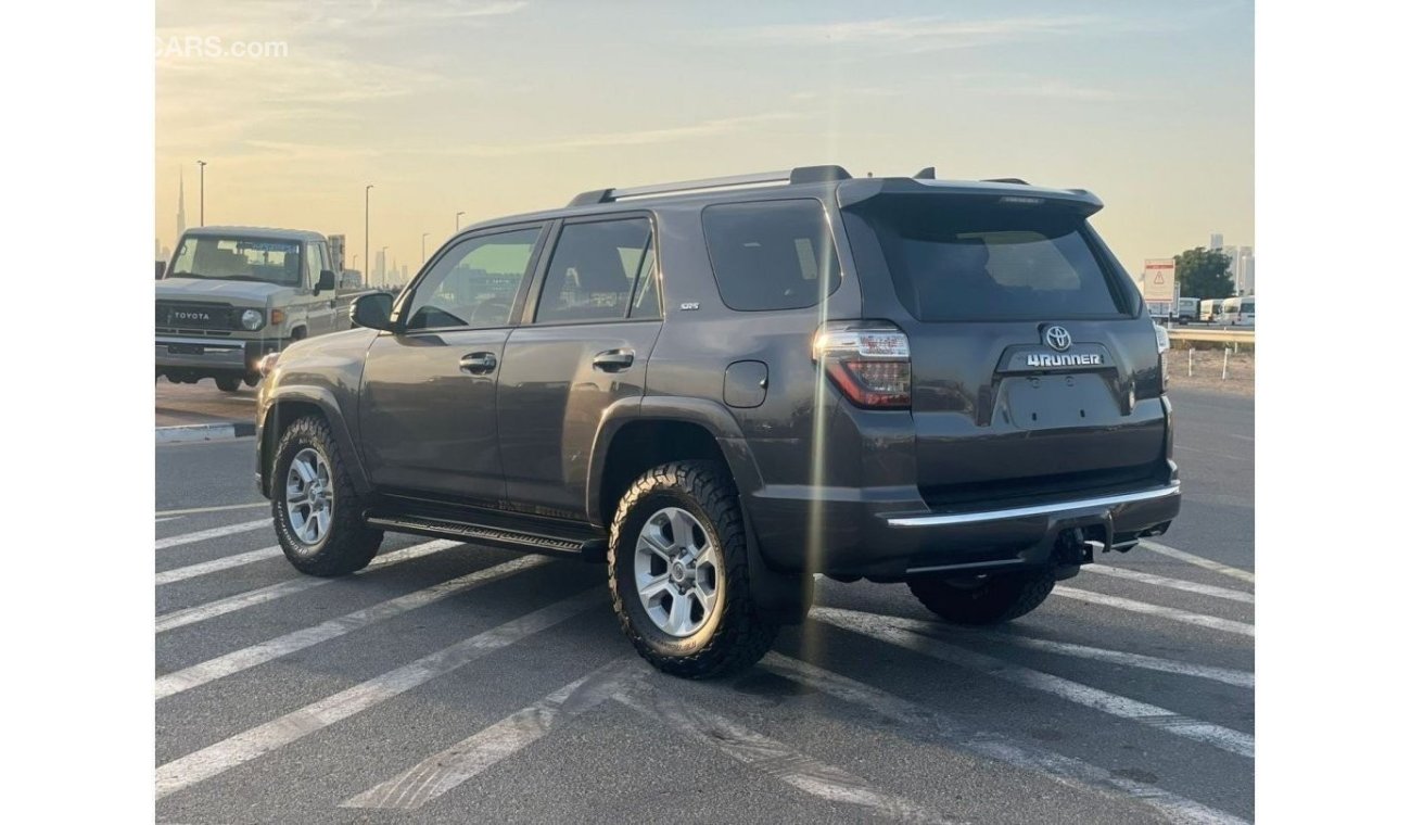 تويوتا 4Runner 2020 Toyota 4Runner SR5 Premium 4x4 AWD 4.0L V6 - UAE PASS