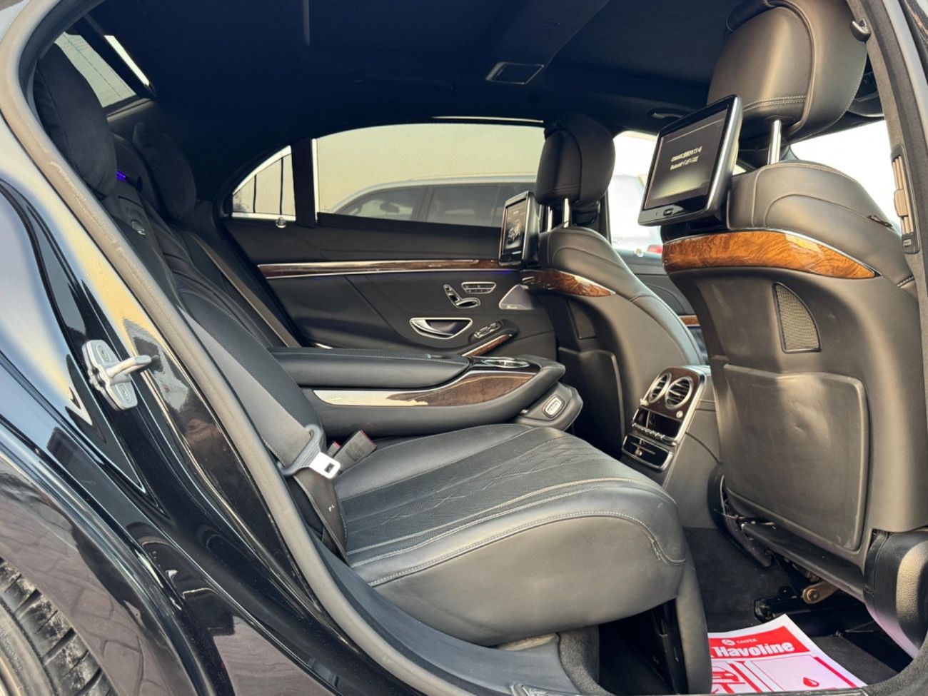 مرسيدس بنز S 600 