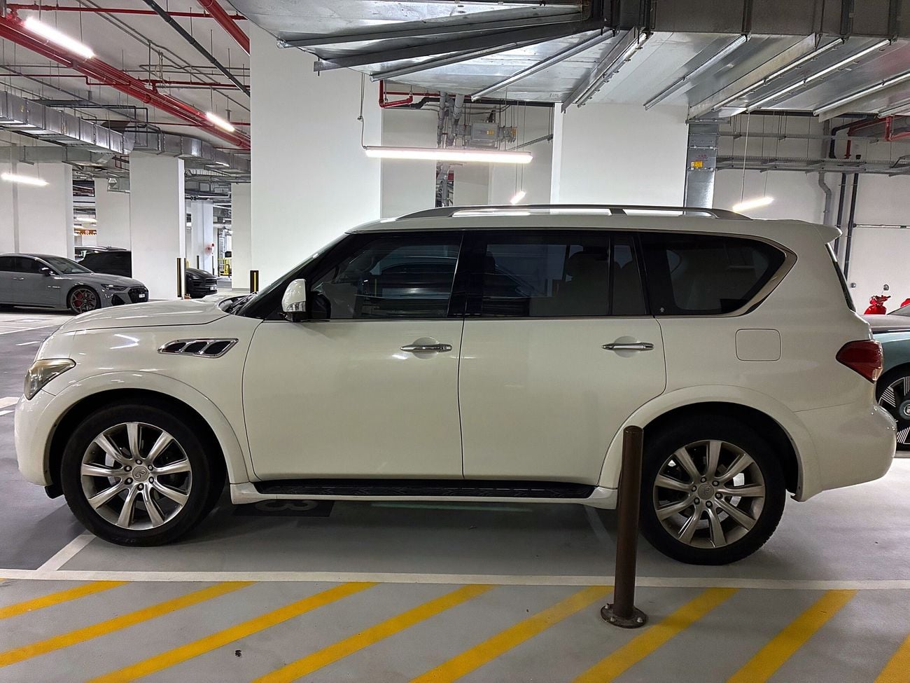 إنفينيتي QX56 Luxury 5.6L