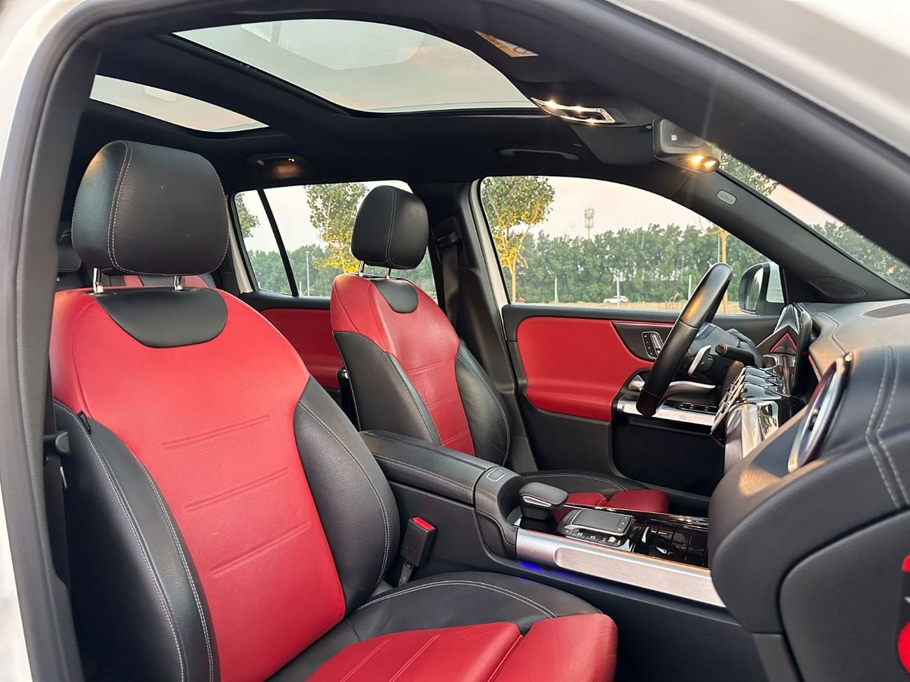 مرسيدس بنز GLB 250 4MATIC