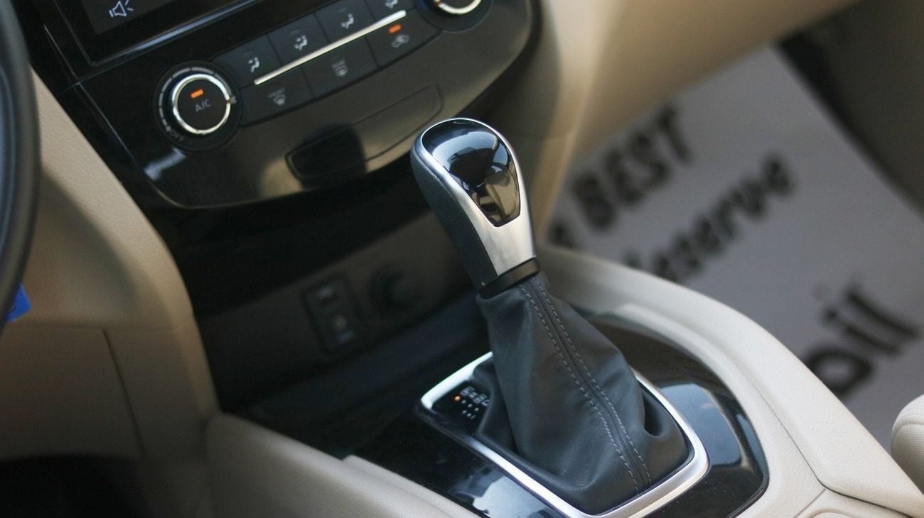 Nissan XTrail SL 2.5L (169 HP) SL 2.5L | 4x4 (169 HP) || Complete Service History || Zero Downpayment Support || F