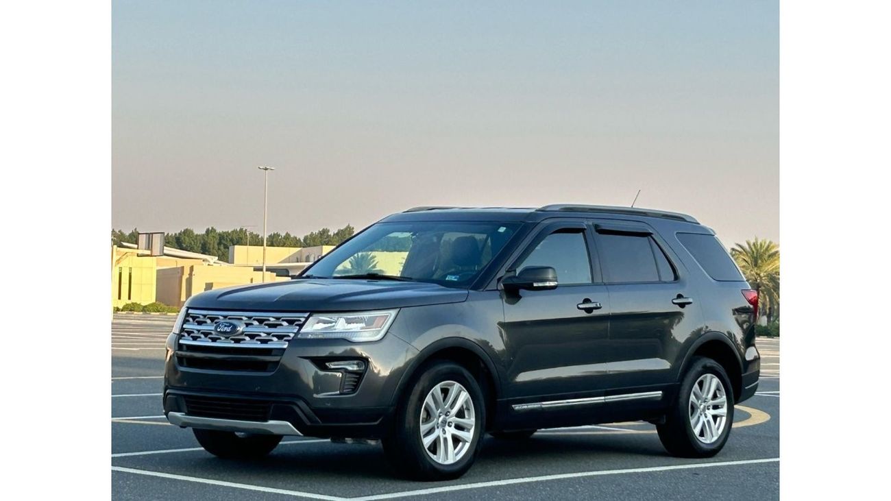 Ford Explorer XLT Ford Explorer 2018 US // VIP seats // good condition