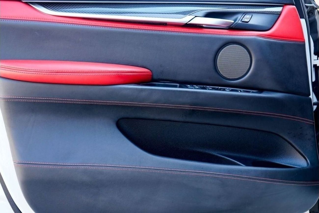 بي أم دبليو X6 M Std