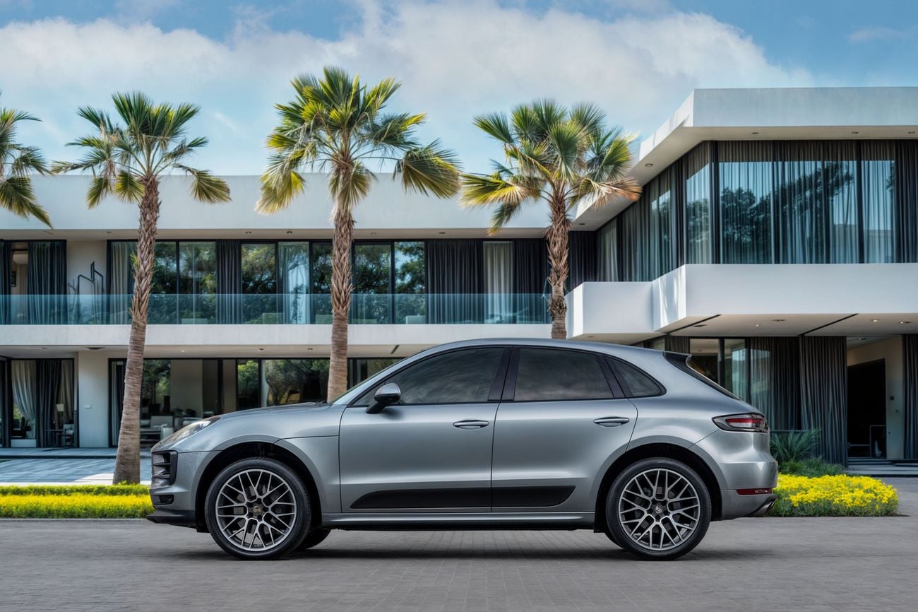 Porsche Macan Porshce Macan S | 3,486 P.M | 0% Downpayment | Fantastic Condition!