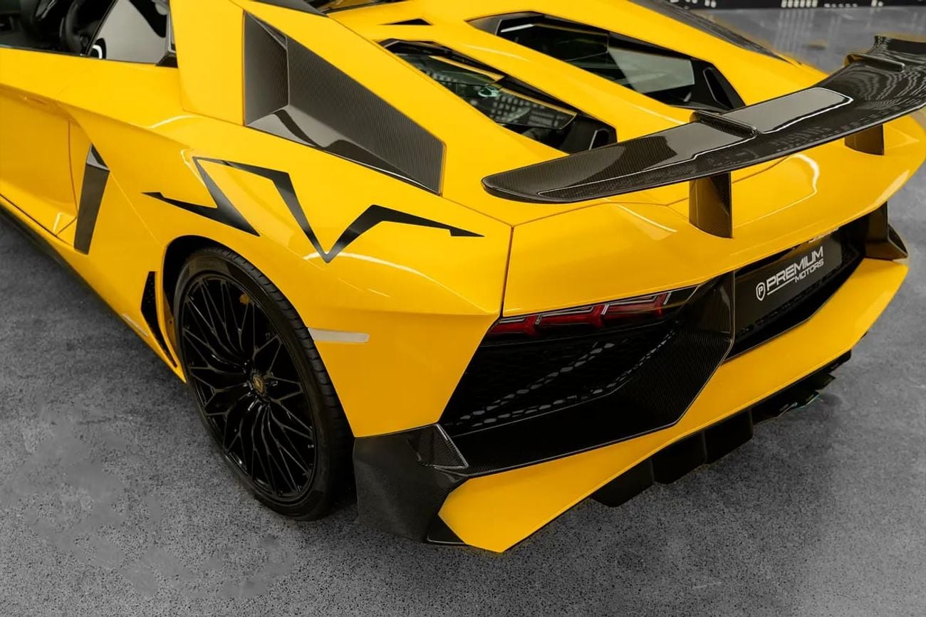 لامبورغيني أفينتادور رودستر LAMBORGHINI | AVENTADOR SV ROADSTER LP750_4 | GCC SPECS