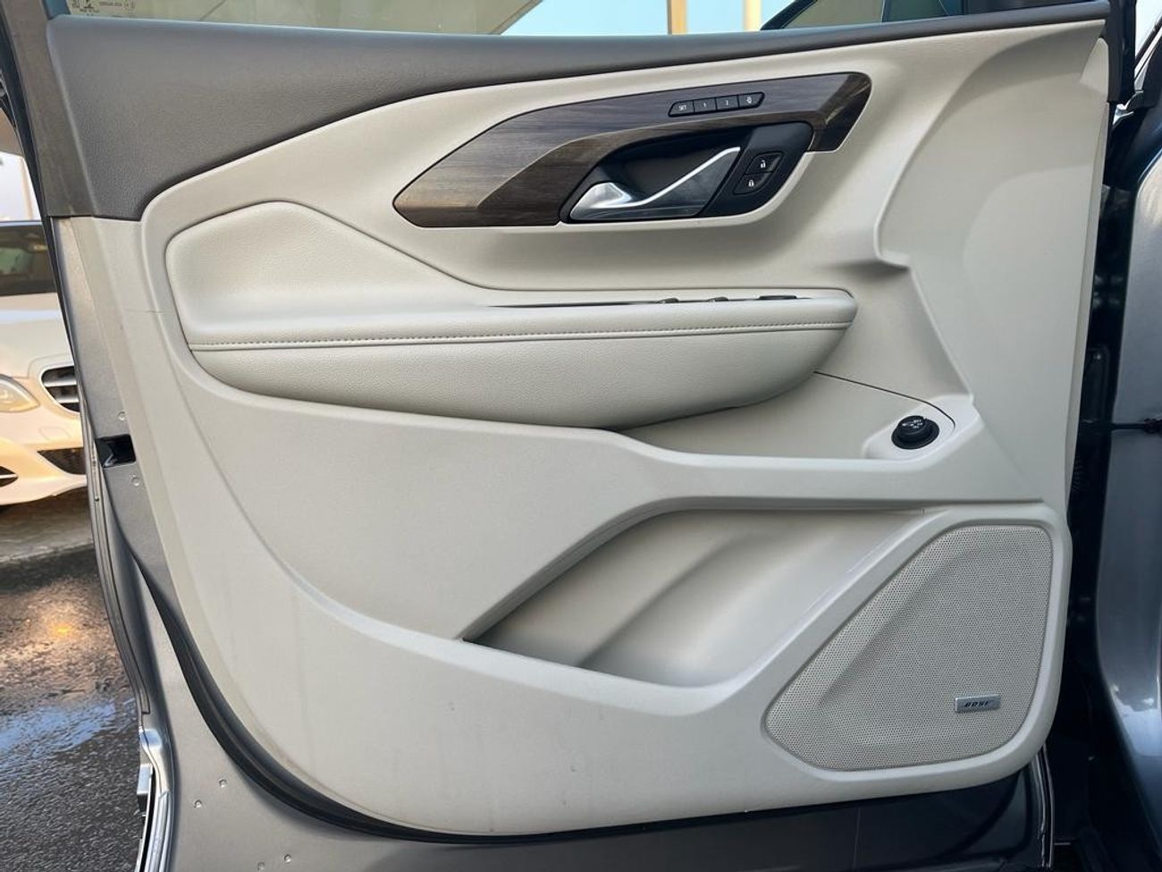 GMC Terrain SLE James Teran_Gcc_2019_Excellent_Condition _Full option