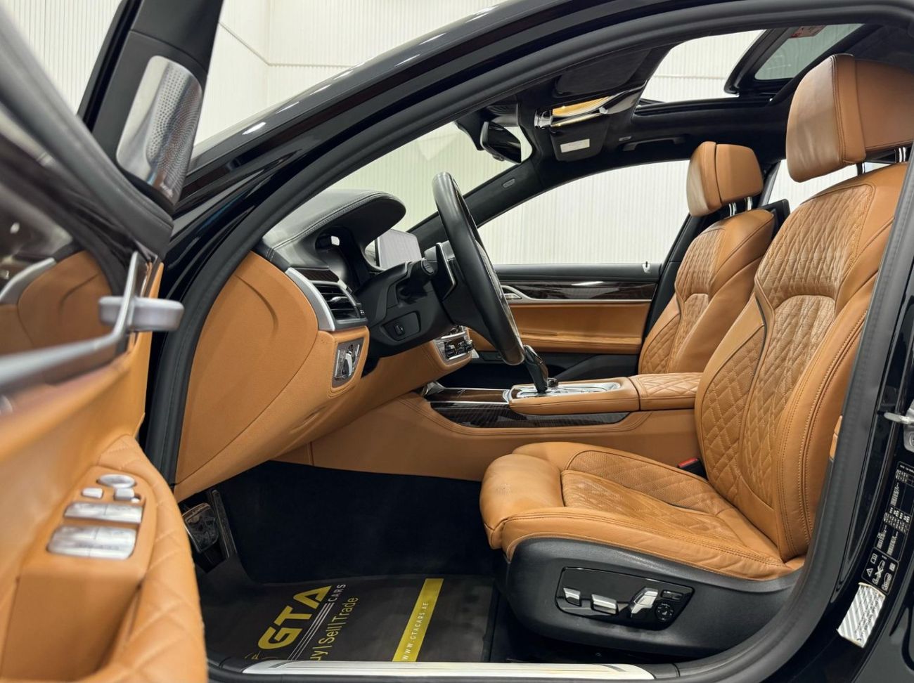 BMW 750Li M Sport 4.4L (523 HP) 2021 BMW 750Li xDrive M-Sport, 2026 BMW Warranty + Service Pack, Fully Loaded,