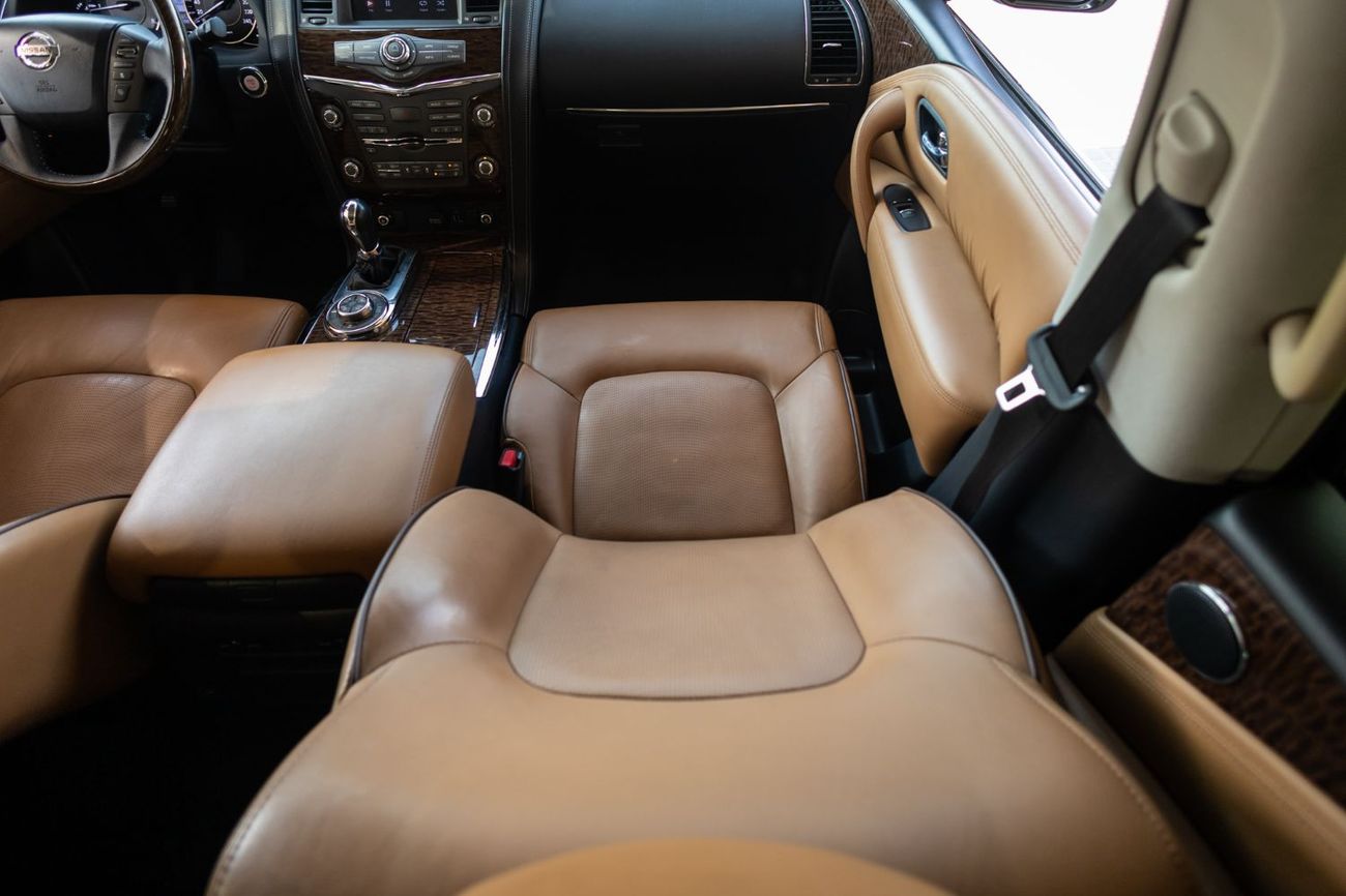 نيسان باترول LE Platinum 5.6L