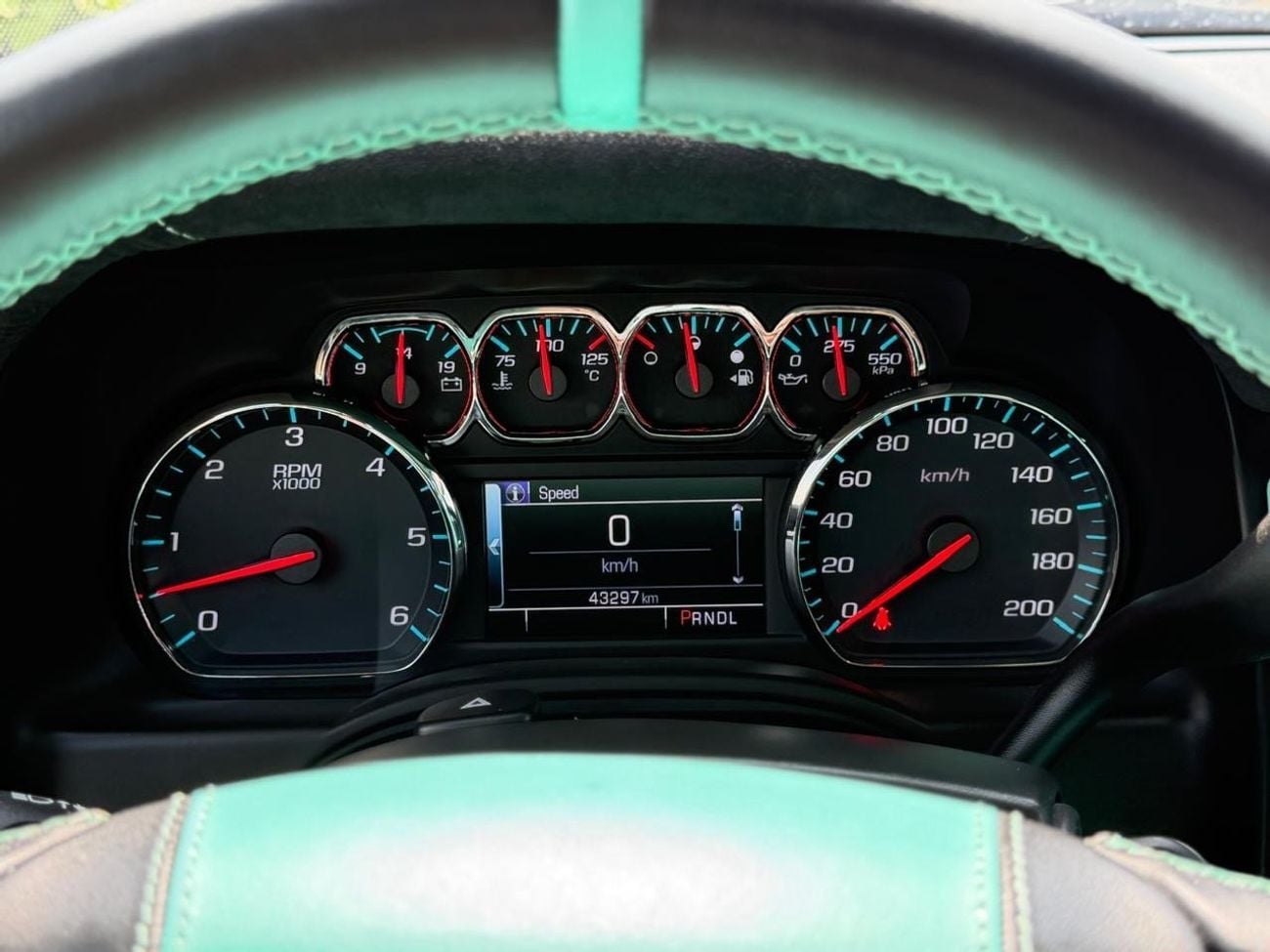 شيفروليه تاهو LS 5.3L 4WD (8 Seater)