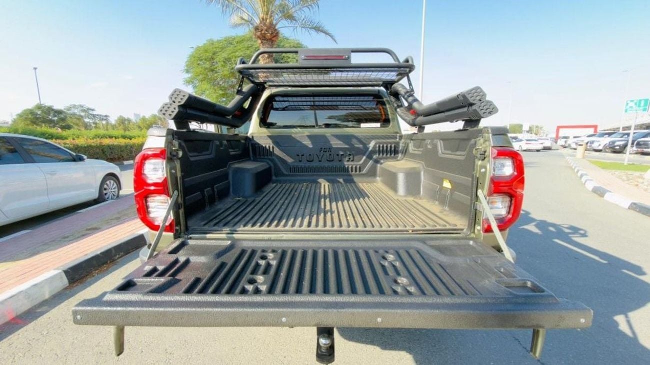 Toyota Hilux GR SPORTS BODY KIT INSTALLED | AT | SPORTS BAR WITH BASKET | LEATHER SEATS | 2.8L DIESEL | RHD