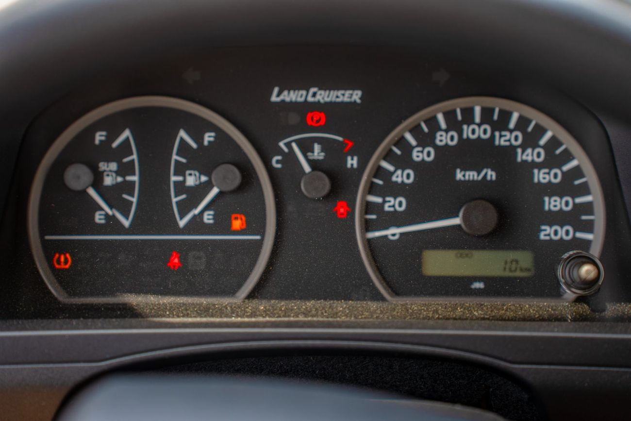 تويوتا لاند كروزر 70 Toyota Land Cruiser LC78 2025 Hard Top 4WD 2.8L Diesel