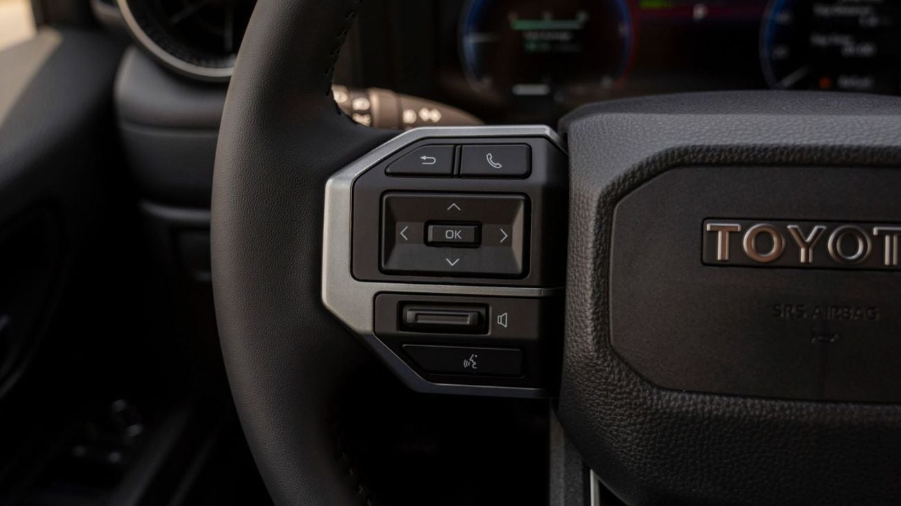 Toyota Prado Toyota Prado Premium 2.4L petrol MY 2025 FULL OPTION