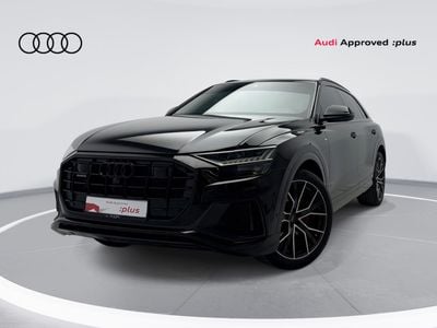 أودي Q8 55 TFSI quattro (340 HP) Q8 55 TFSI quat 340hp Luxury (Ref# 38605)