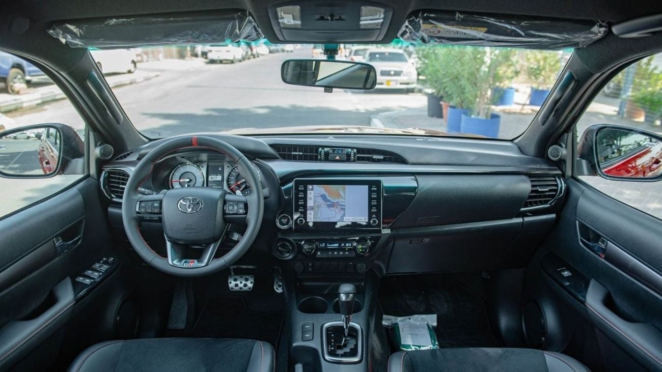 Toyota Hilux 2023 TOYOTA HILUX 4.0L GR SPORT CAMERA 360  FULL OPTION PETROL AUTOMATIC ZERO KM