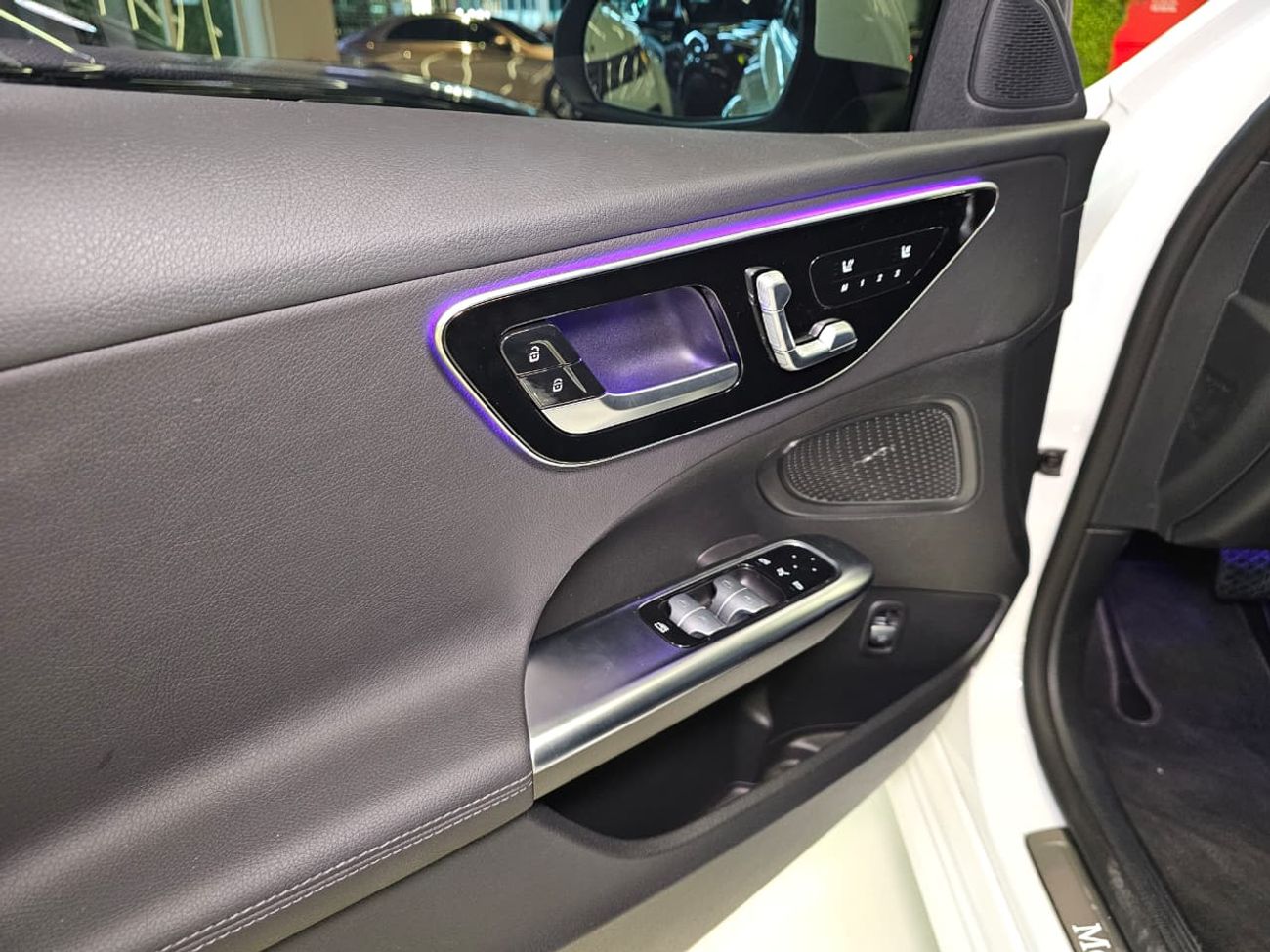 Mercedes-Benz C 200 Premium 2.0L 2024 C200 / 2.0L/ 4100KM Only /3 Years Full Warranty 100k KM