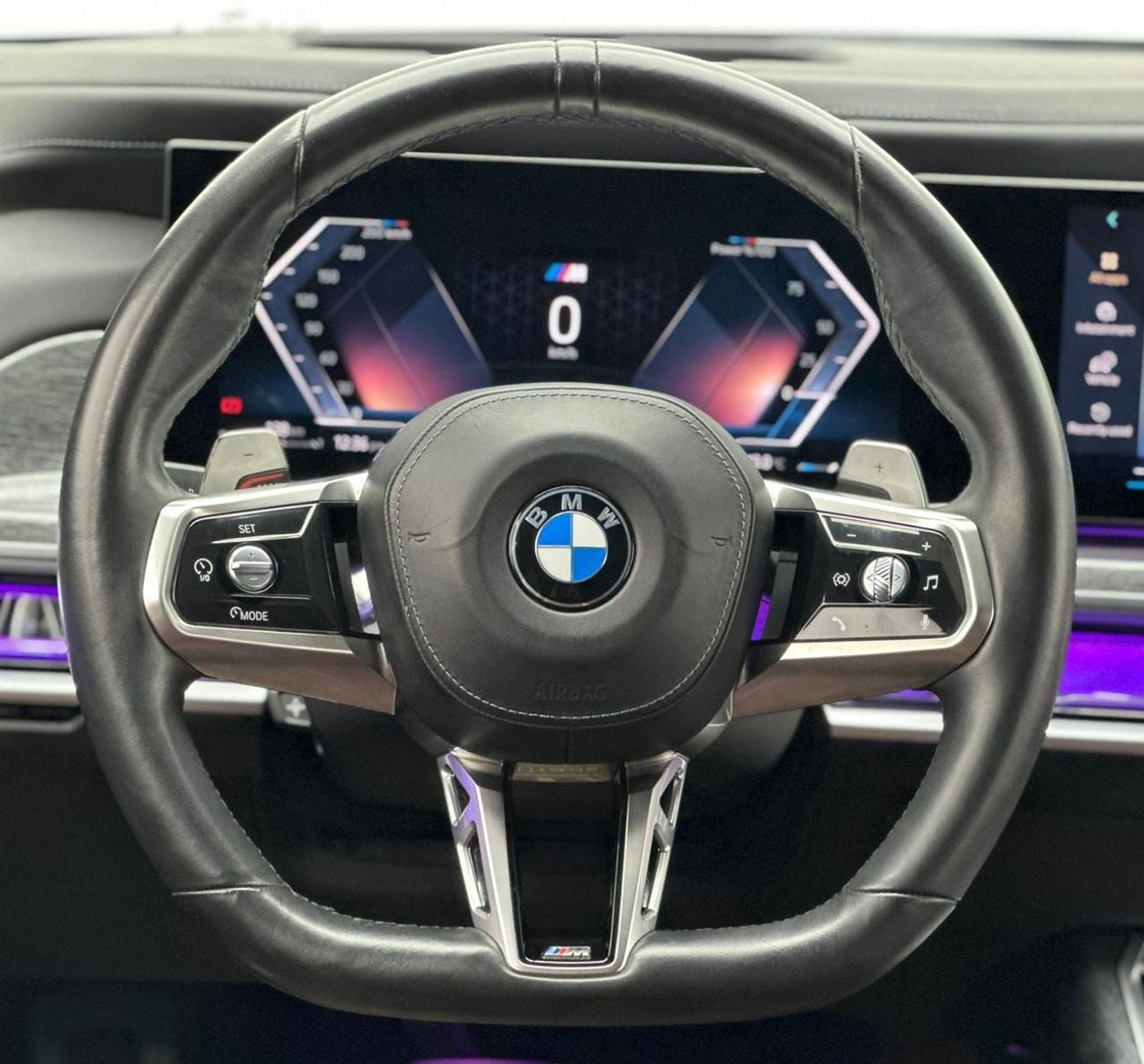 BMW 735i 2023 BMW 735i M-Sport, 2028 BMW Warranty and Service Pack, BMW Service History, GCC