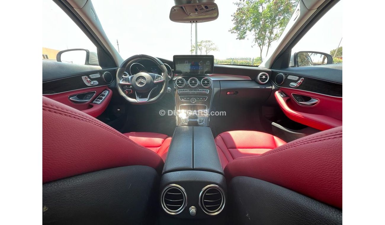 Mercedes-Benz C 300 Std MERCEDES BENZ C300 2016 FULL OPTION PANORAMIC DEALER WARRANTY