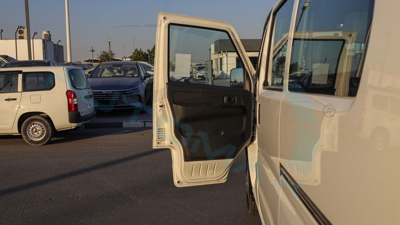 سي إم سي فيريكا Window Van 1.5L RWD GCC 2025 With3 Years Or 100,000 Km Warranty @ Swiss Auto.