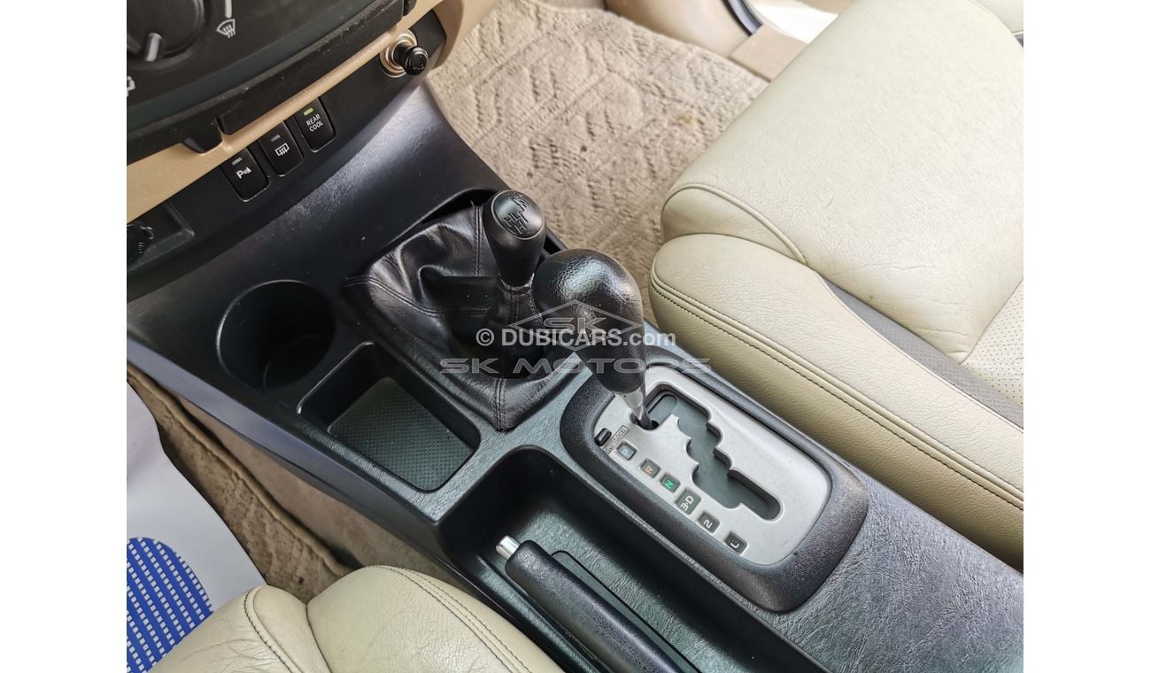 Toyota Fortuner 2.7L, 17" Rims, DRL LED Headlights, Rear Camera, Leather Seats, Rear LCD's, SRS Airbags (LOT # 186)