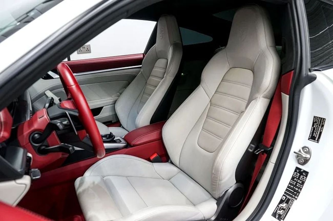 بورش 911 Turbo 3.8L (580 HP) Coupe