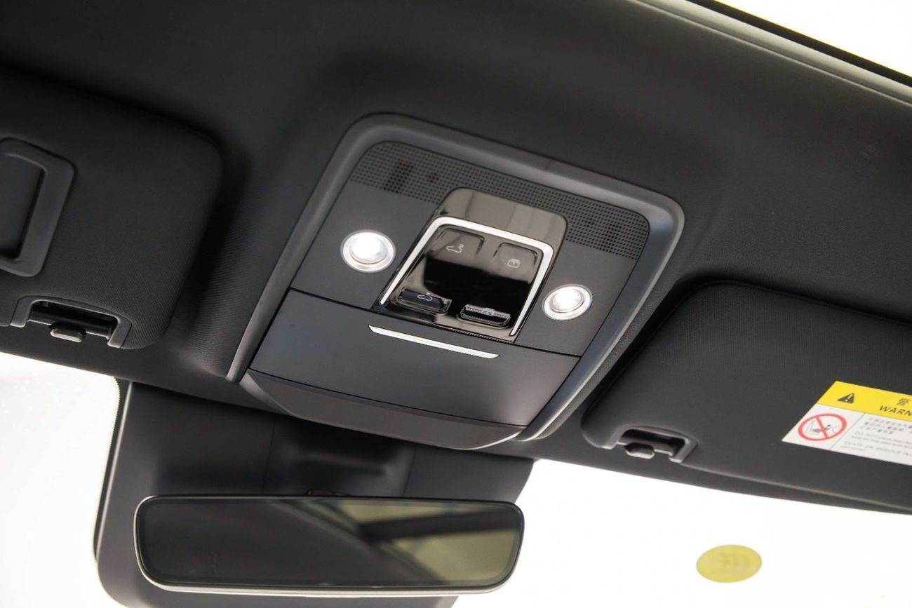 بي واي دي سونغ بلس ID Flagship - Smoke Grey Inside Beige & Grey | Export Only