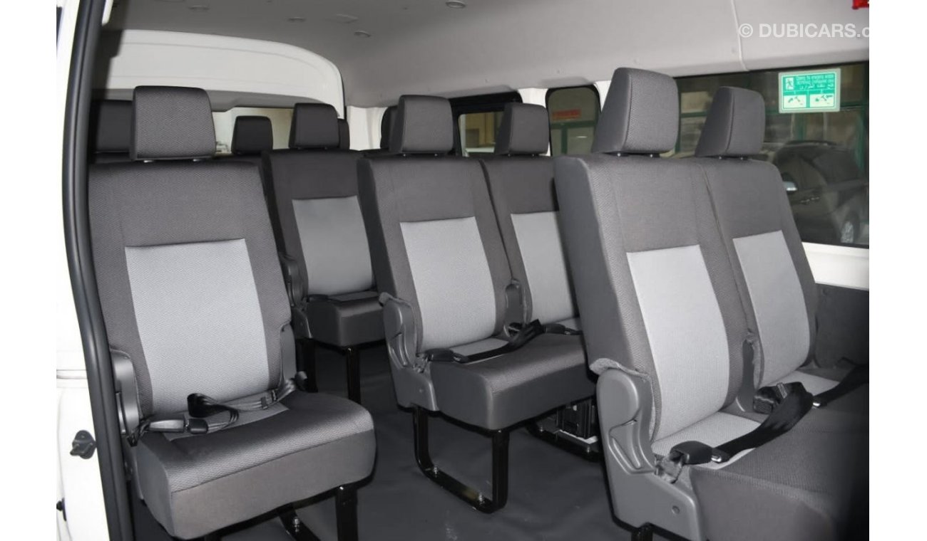 تويوتا هاياس Toyota Hiace 3.5 Petrol Highroof Passenger Van with Heater