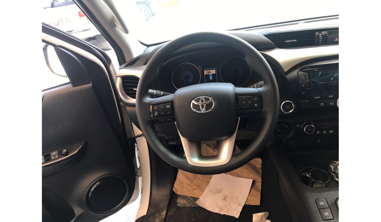 Toyota Hilux full options 2017