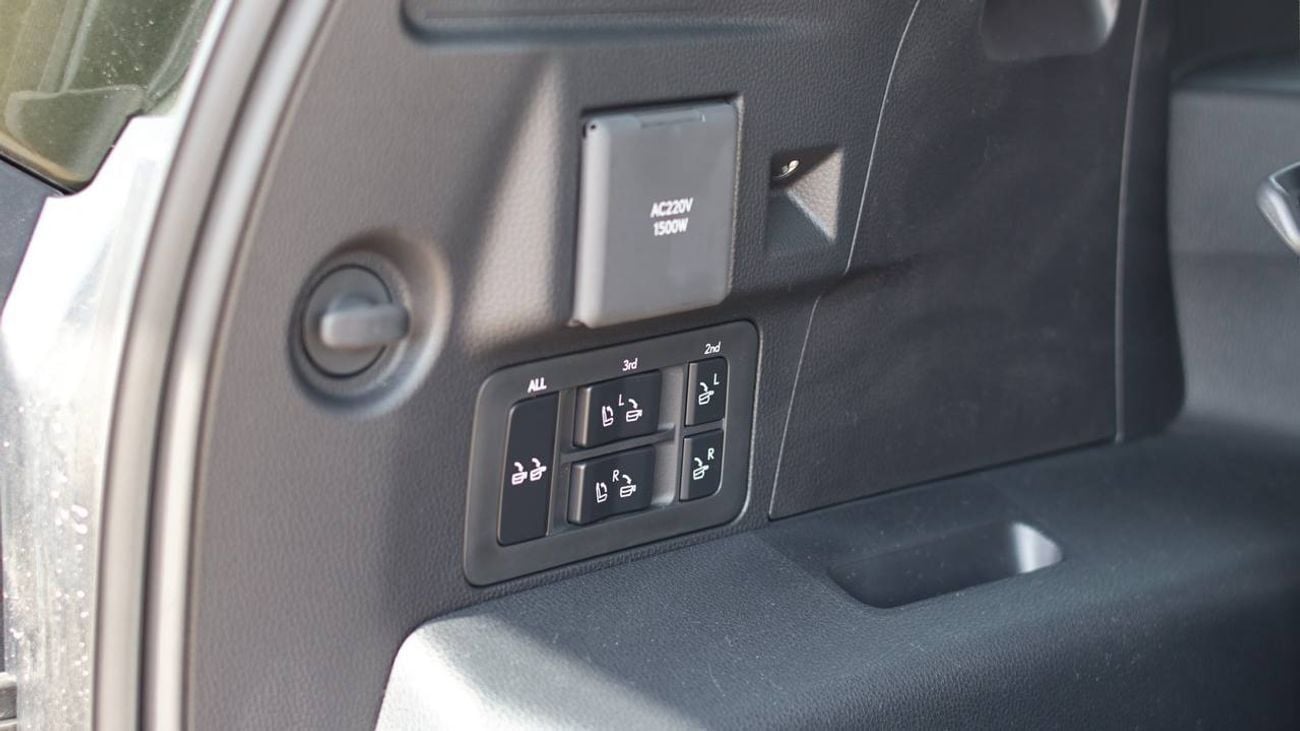 Lexus LX 700h URBAN 3.5L HYBRID A/T // 2025 // FULL OPTION WITH RADAR , HEAD UP DISPLAY , MARK LEVINSON // SPECIAL