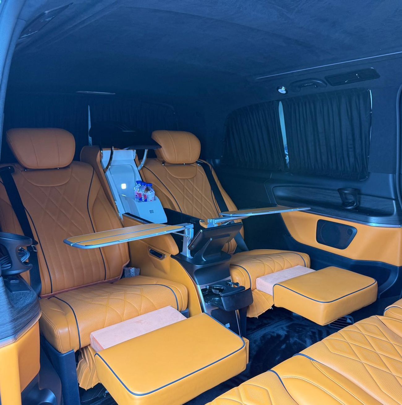 Mercedes-Benz V 300 2025 Mercedes-Benz V300 VIP, Brand New, 2 Years Mercedes Warranty, GCC