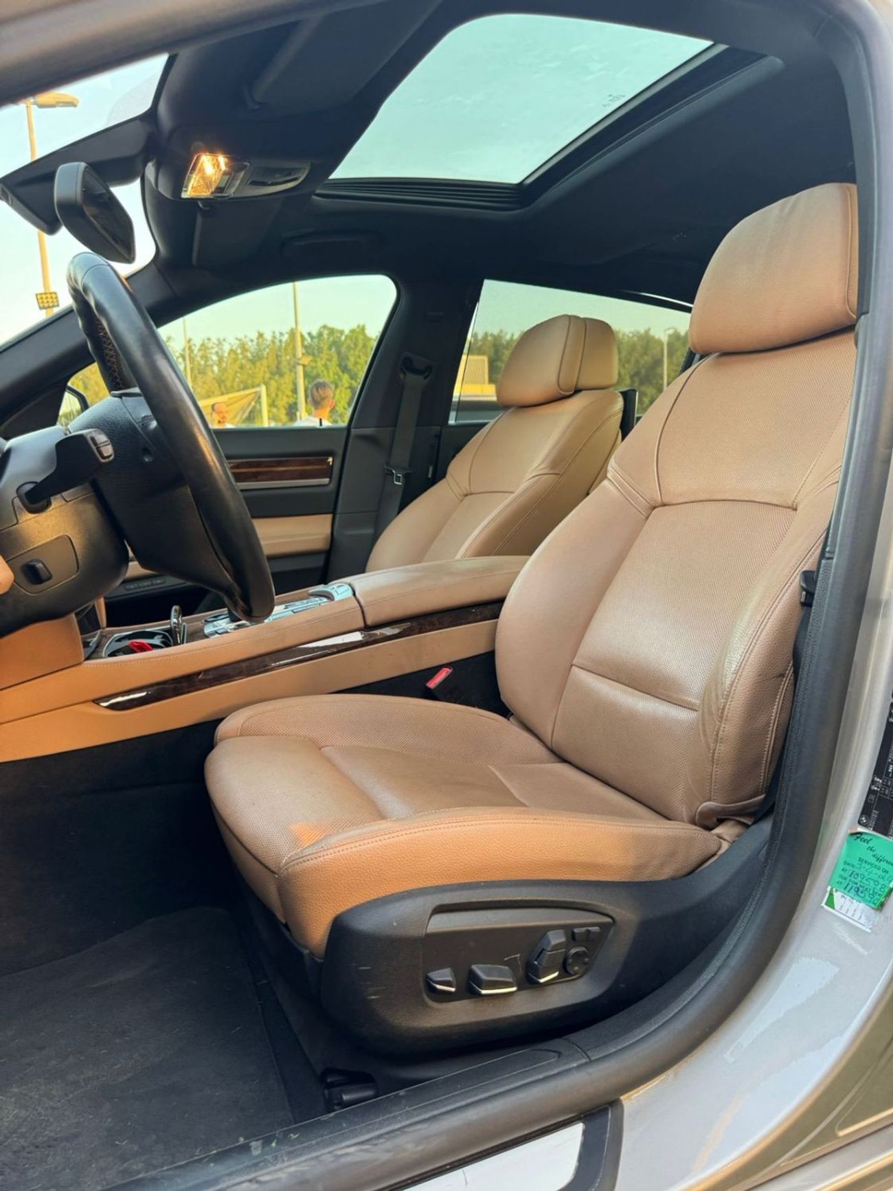 BMW 750Li BMW LI 750 GCC 2014 FULL OPTION PERFECT CONDITION