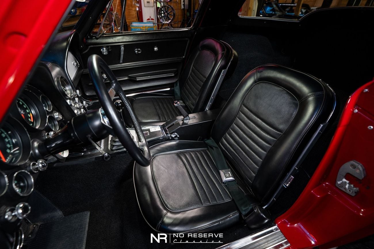 شيفروليه كورفت ZZ502 6 Speed Widebody Restomod