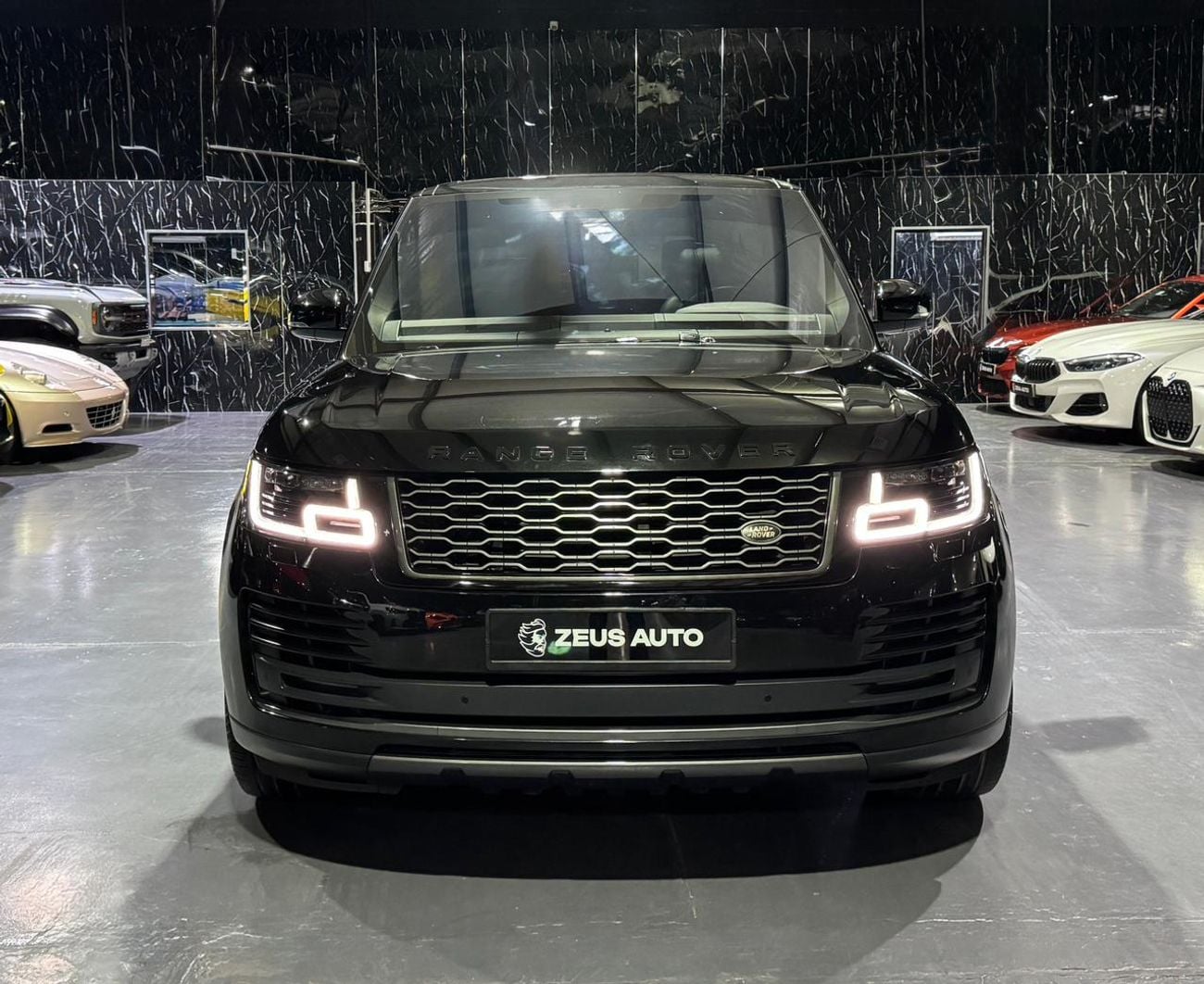 لاند روفر رينج روفر HSE,3.0L V6,360Hp,8 Speed