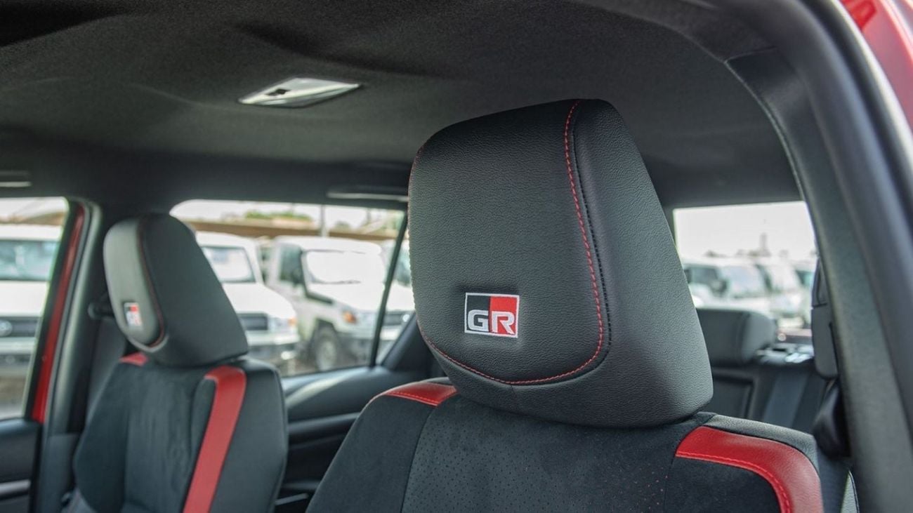 Toyota Hilux 2023 TOYOTA HILUX 4.0L GR SPORT CAMERA 360  FULL OPTION PETROL AUTOMATIC ZERO KM